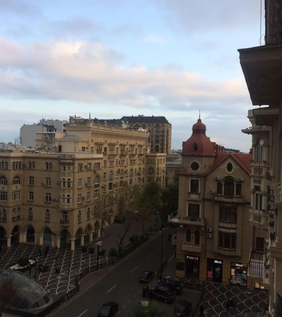 Bed & Breakfast Nizami Metro Premium Apartment Baku